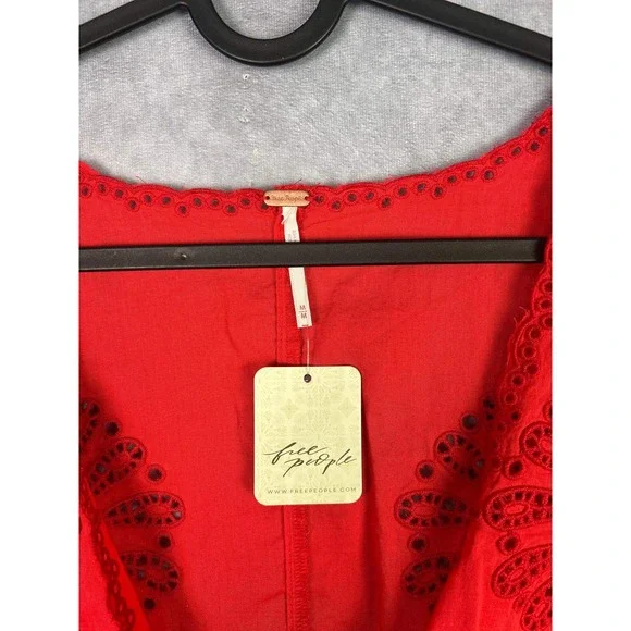 Free People Red‎ Embroidered Eyelet Tie Front Sleeveless Top Blouse Vest M - Picture 4 of 9